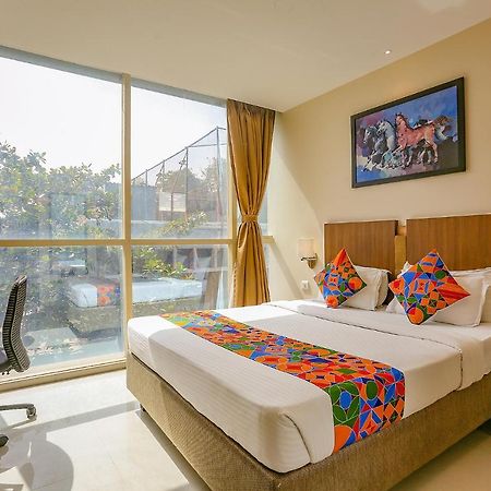 Fabhotel Royal International Мумбаи Экстерьер фото