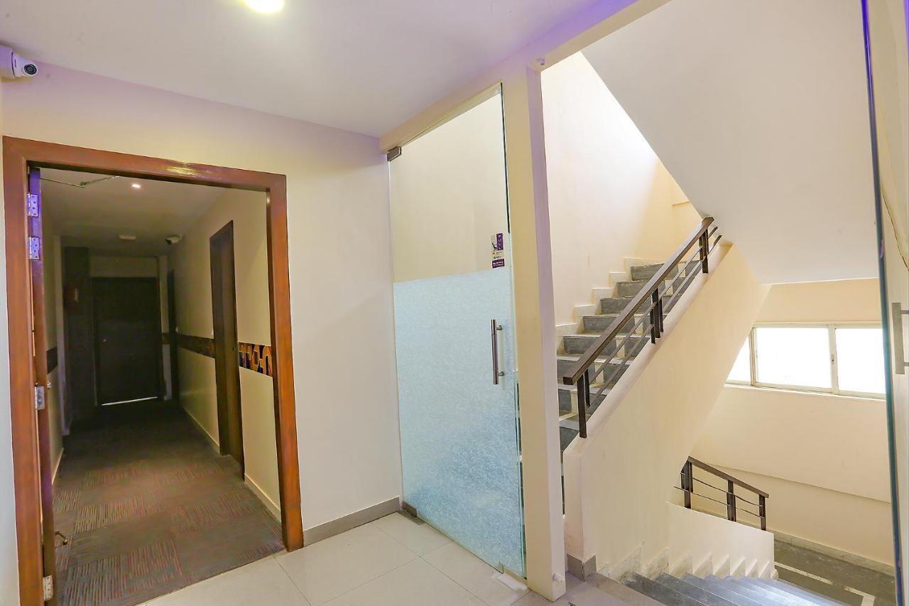 Fabhotel Royal International Мумбаи Экстерьер фото