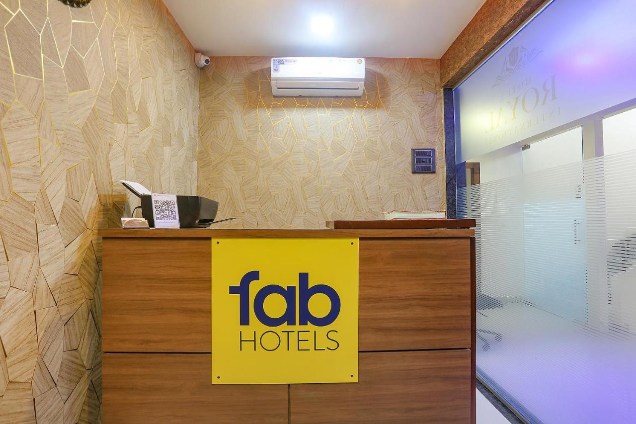 Fabhotel Royal International Мумбаи Экстерьер фото